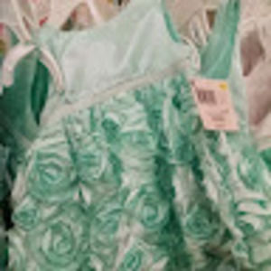 Meet your Posher, Kersema